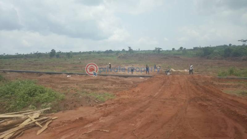 Residential Land For Sale Expressway, Sagamu Sagamu Ogun - 1