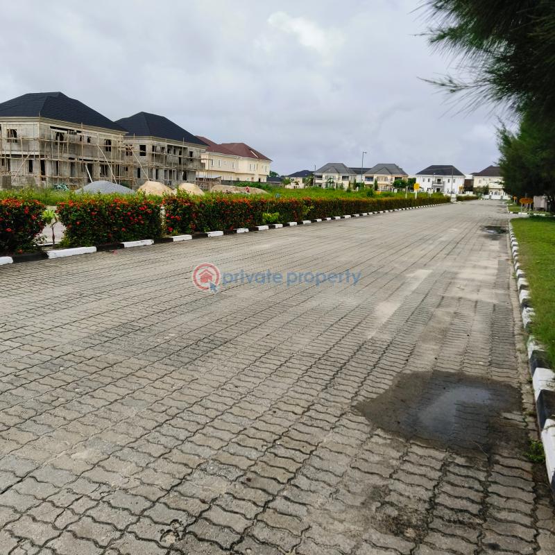 For sale Land Crown Estate Lekki Expressway Sangotedo Ajah Lagos (PID