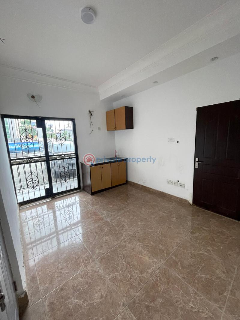 1 bedroom Mini Flat For Rent Osapa London Lekki Lagos - 1
