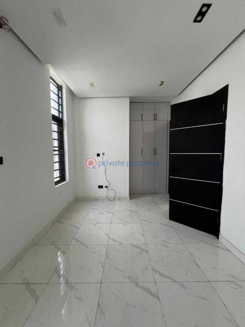 1 bedroom Mini Flat For Sale Ologolo Lekki Lagos - 3