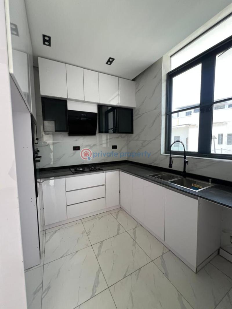 1 bedroom Mini Flat For Sale Ologolo Lekki Lagos - 2
