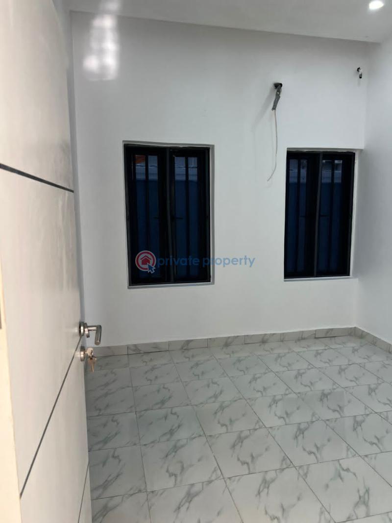 1 bedroom Mini Flat For Rent Ilasan Lekki Lagos - 6