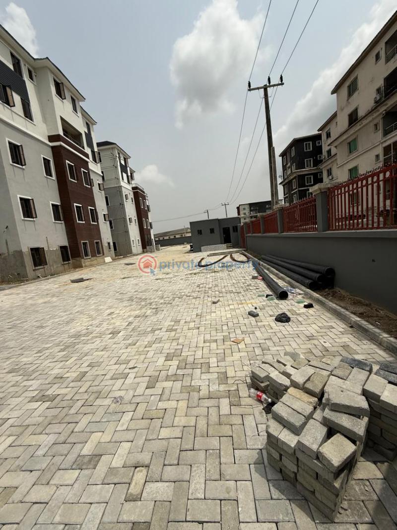 1 bedroom Flat & Apartment For Sale Ikate Lekki Expressway Lagos - 4