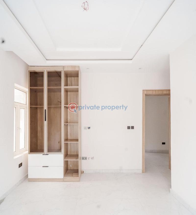 3 bedroom Block Of Flats For Sale Secure Estate At Oniru V.i Oniru Victoria Island Lagos - 2