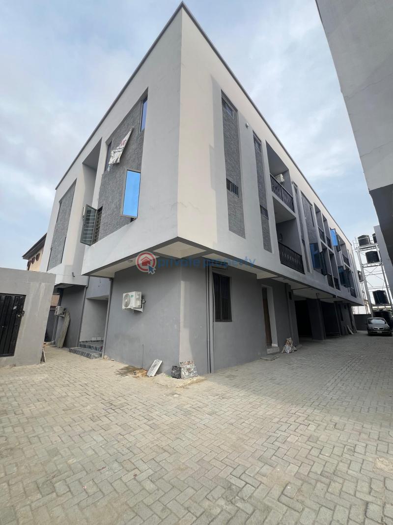2 bedroom Flat & Apartment For Sale Ologolo Lekki Lagos - 0