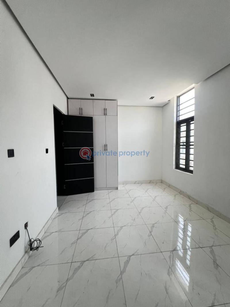 2 bedroom Block Of Flats For Sale Ologolo Lekki Lagos - 4