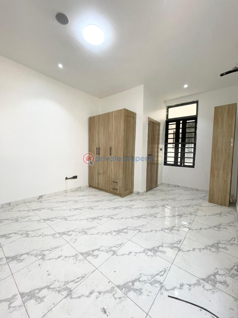 Serviced 2 bedroom apartment in chevron toll gate - 6 2 bedroom Block Of Flats For Rent Chevron Toll Gate Lekki Phase 1 Lagos - 6