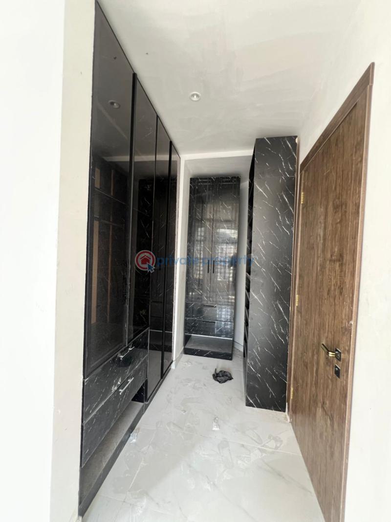 Serviced 2 bedroom apartment in lekki phase one - 7 2 bedroom Block Of Flats For Sale Lekki Phase One Lekki Phase 1 Lagos - 7