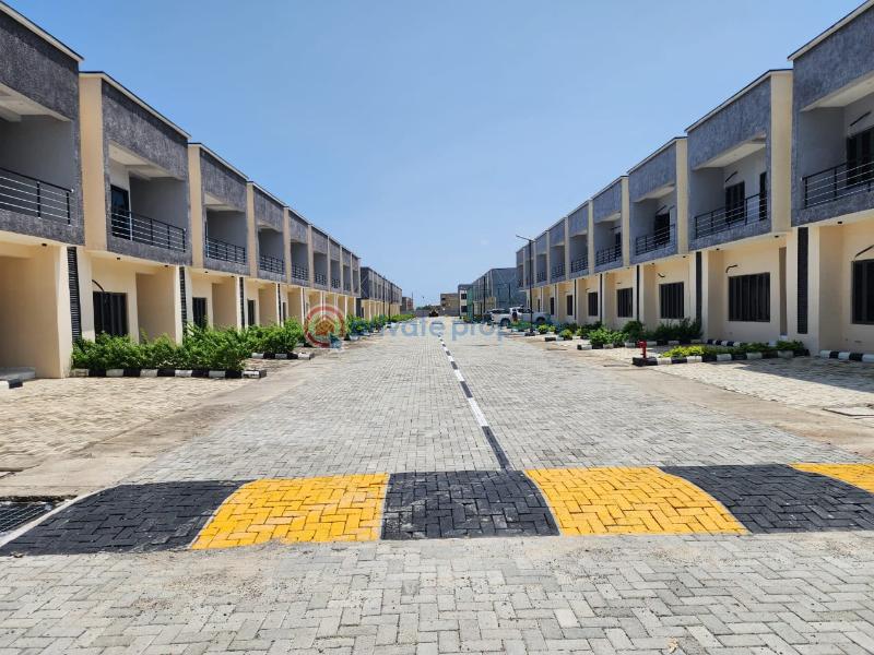 2 bedroom Terrace For Rent Ajah Lagos - 0