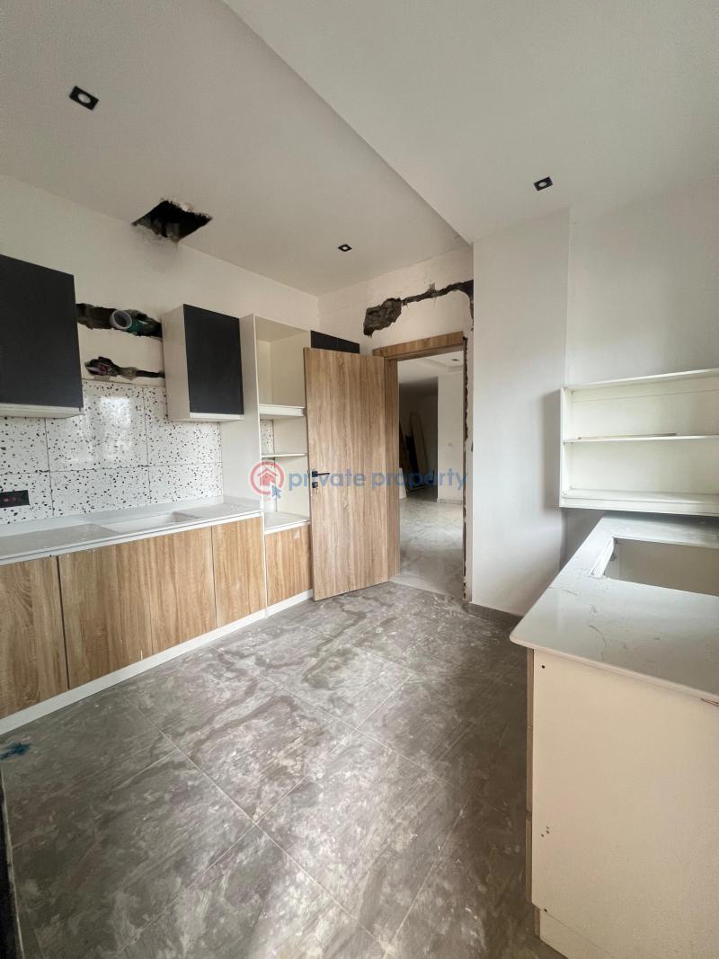 Serviced 2 bedroom apartment with elevator and gym - 3 2 bedroom Block Of Flats For Sale Ikate Elegushi Lekki Lagos - 3