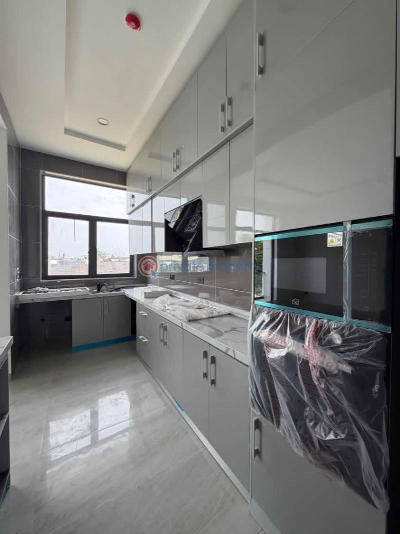 2 bedroom Block Of Flats For Rent Off Admiralty Way Lekki Phase 1 Lagos - 3