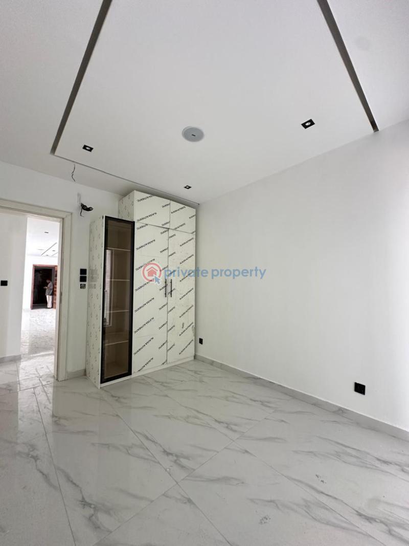 2 bedroom Block Of Flats For Sale Lekki Phase 1 Lagos - 10