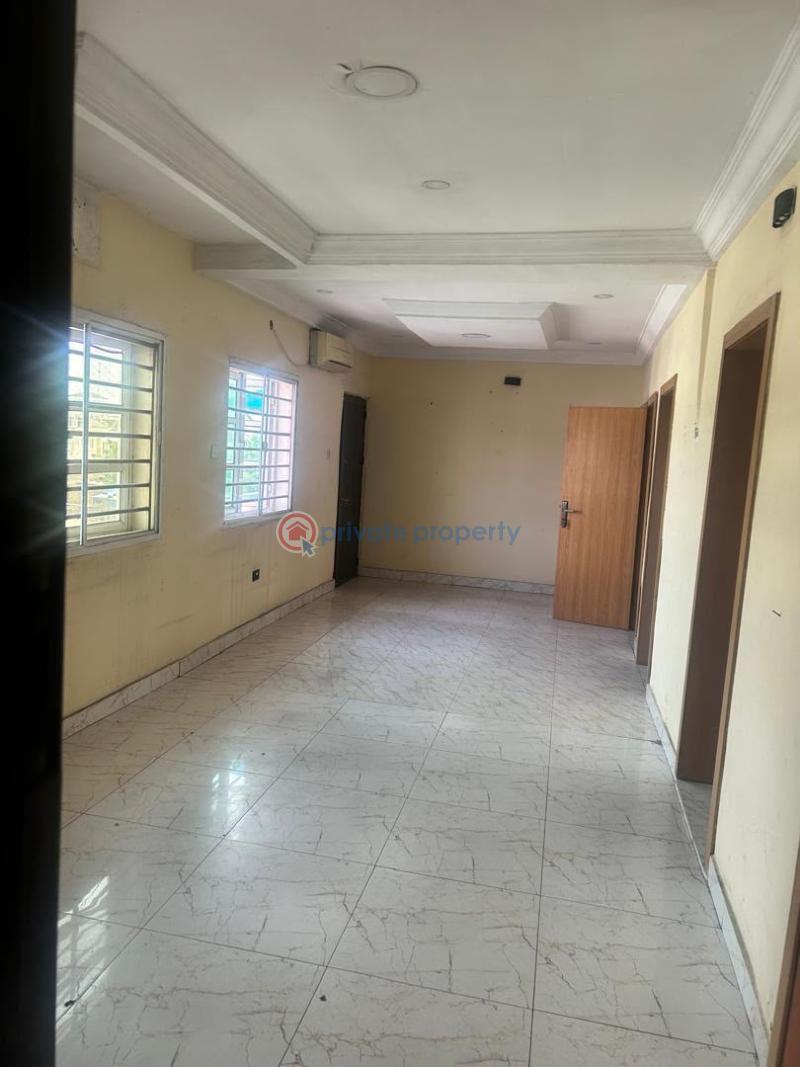 2 bedroom Flat & Apartment For Rent U3 Estate Lekki Phase 1 Lagos - 10