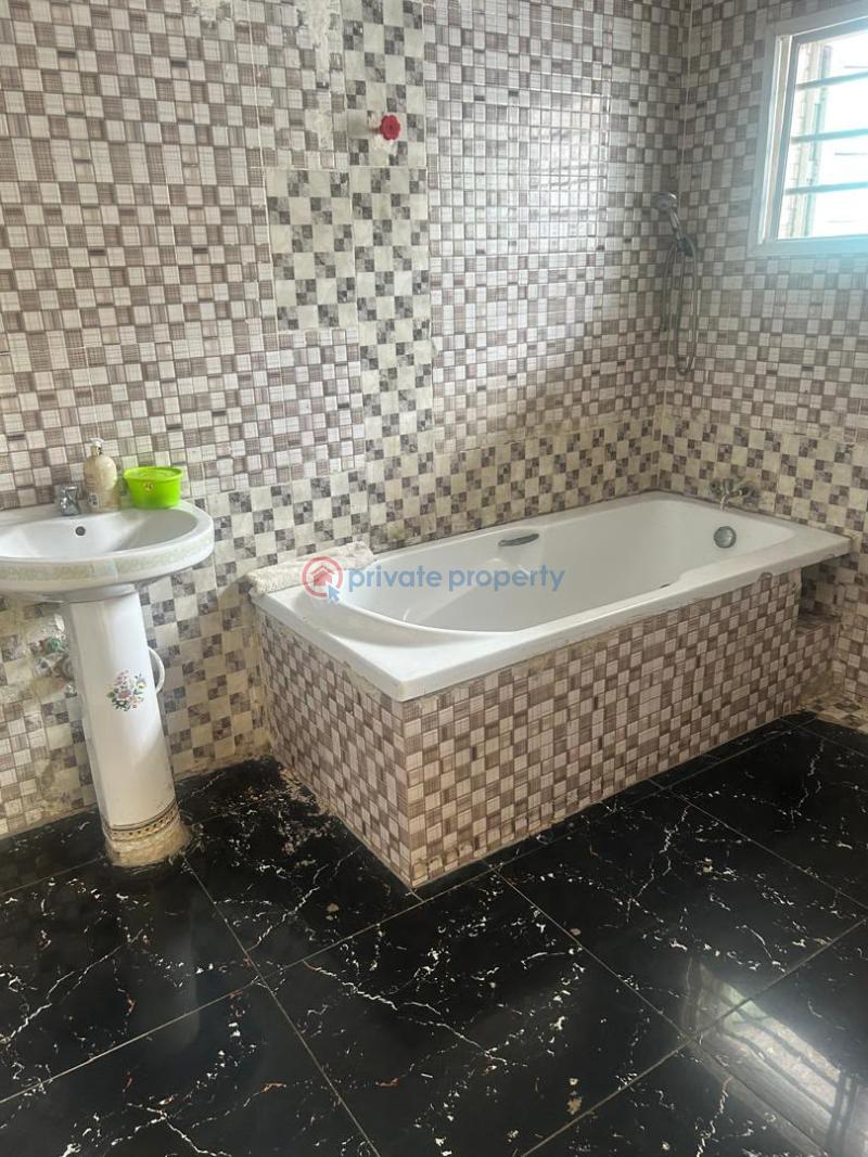2 bedroom Flat & Apartment For Rent U3 Estate Lekki Phase 1 Lagos - 6