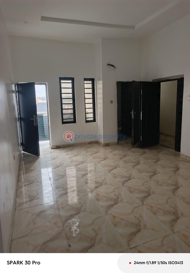 2 bedroom Block Of Flats For Rent Osapa Lekki Lagos - 9
