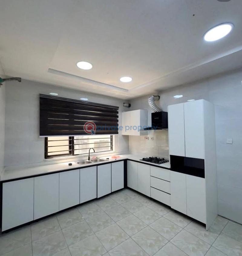 3 bedroom Flat & Apartment For Rent Lekki Phase 1 Right Lekki Phase 1 Lagos - 2