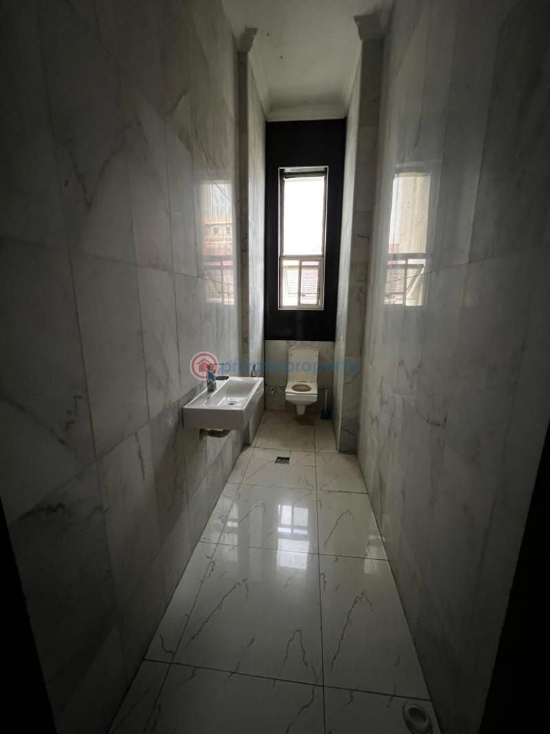 3 bedroom Block Of Flats For Rent Parkview Old Ikoyi Lagos - 2