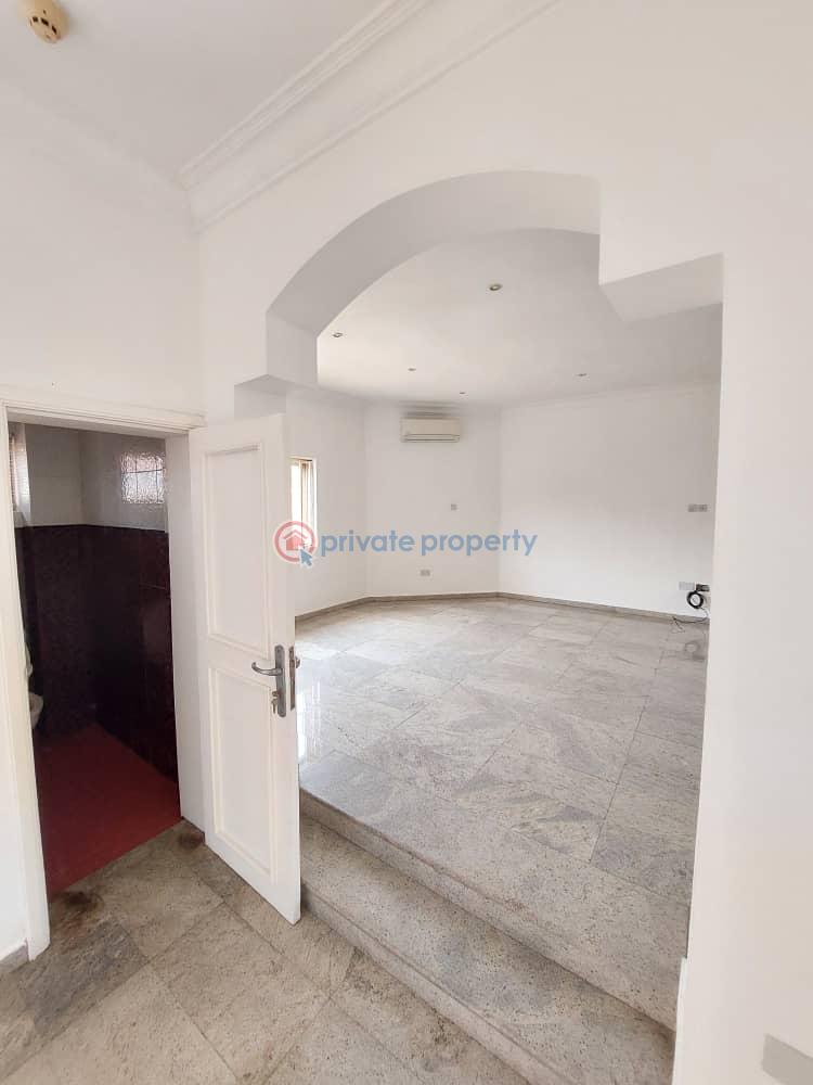 3 bedroom Flat & Apartment For Rent Lekki Phase 1 Lagos - 1