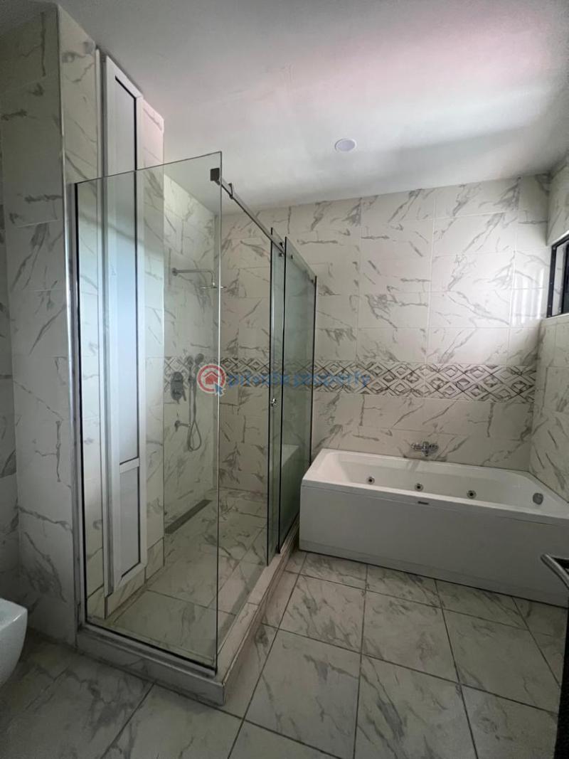 3 bedroom Block Of Flats For Rent Ikeja  Lagos - 4
