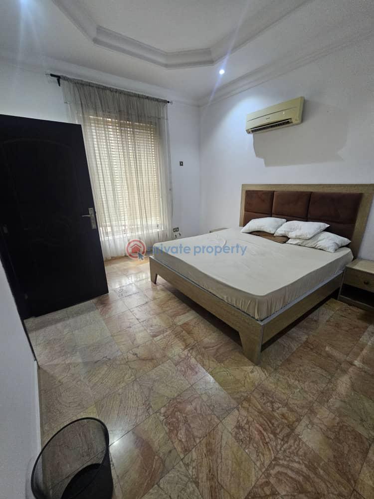 3 bedroom Flat & Apartment For Sale Mojisola Onikoyi Estate Lagos - 5