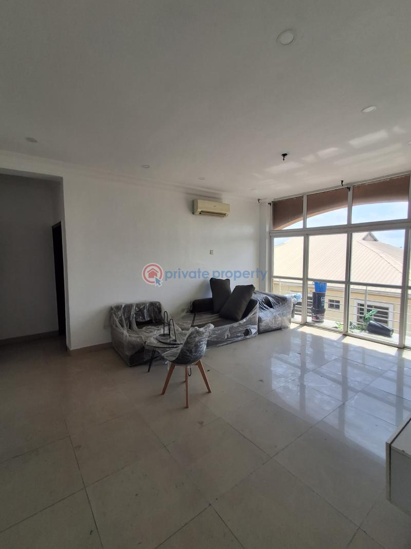 3 bedroom Flat & Apartment For Sale Milverton Estate Osapa London Lekki Lagos - 4