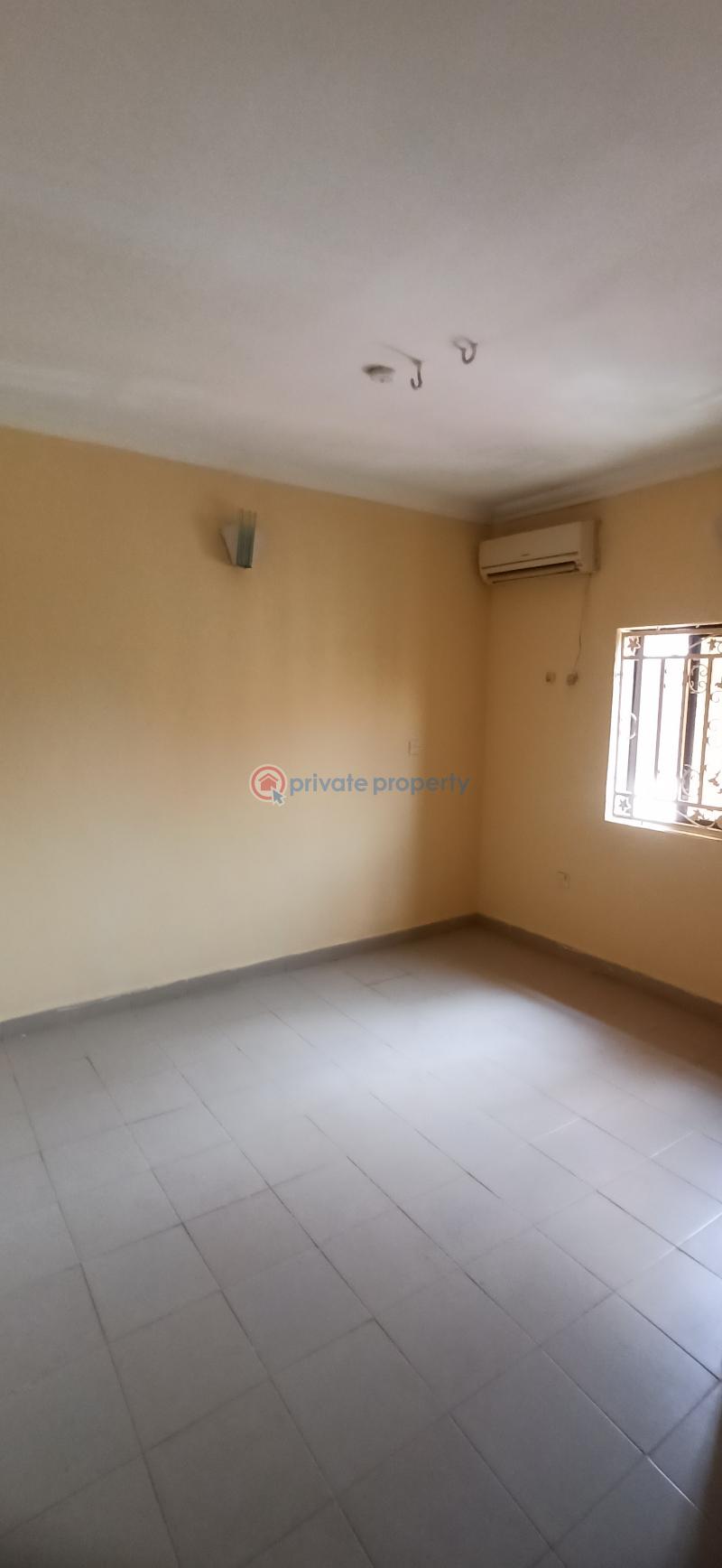 Serviced 3 bedrooms and bq - 10 4 bedroom Block Of Flats For Rent Wuse II Abuja Phase 1  - 10