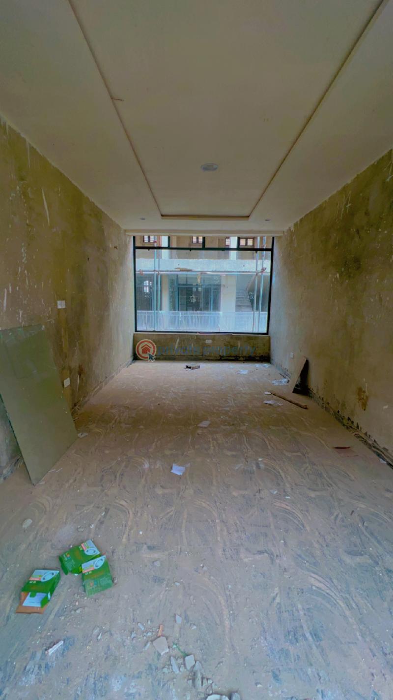 Serviced 32sqm on the ground floor directly on orchid road - 9 Shop For Sale Orchid Hotel Road, Lafiaji Lekki Lagos - 9