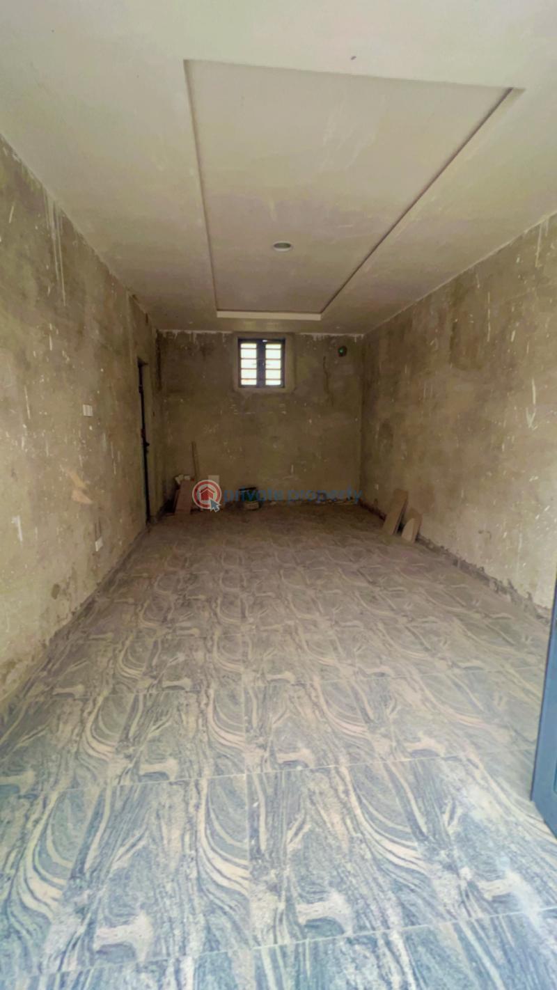 Serviced 32sqm on the ground floor directly on orchid road - 4 Shop For Sale Orchid Hotel Road, Lafiaji Lekki Lagos - 4