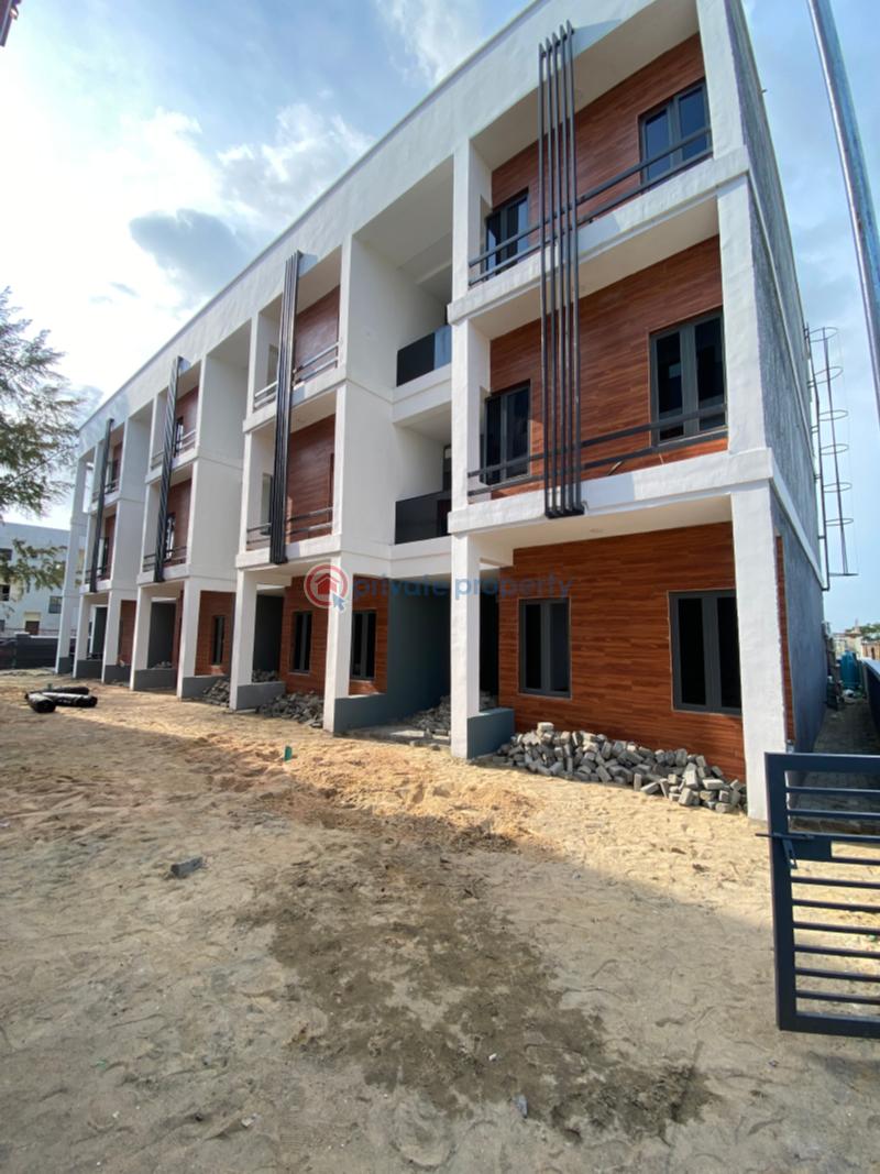 Serviced 4 bed terrace duplex with 1bq - 14 4 bedroom Terraced Duplex For Sale Osapa London Lekki Lagos - 14