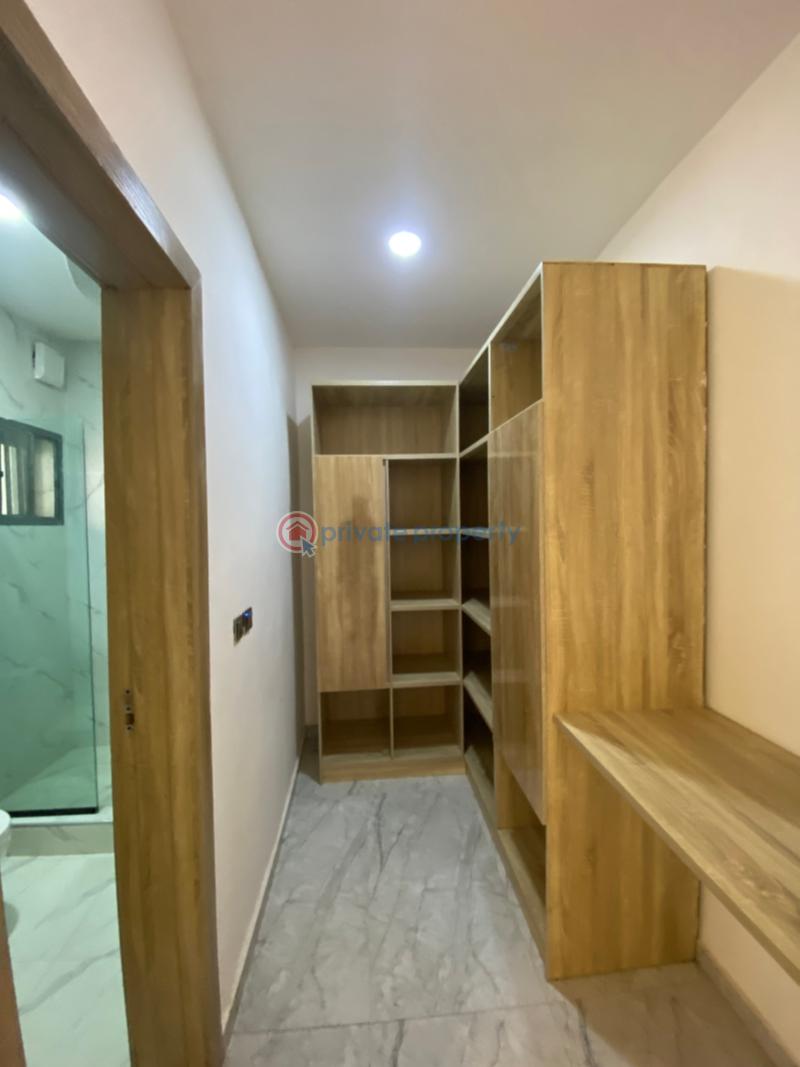 Serviced 4 bed terrace duplex with 1bq - 10 4 bedroom Terraced Duplex For Sale Osapa London Lekki Lagos - 10