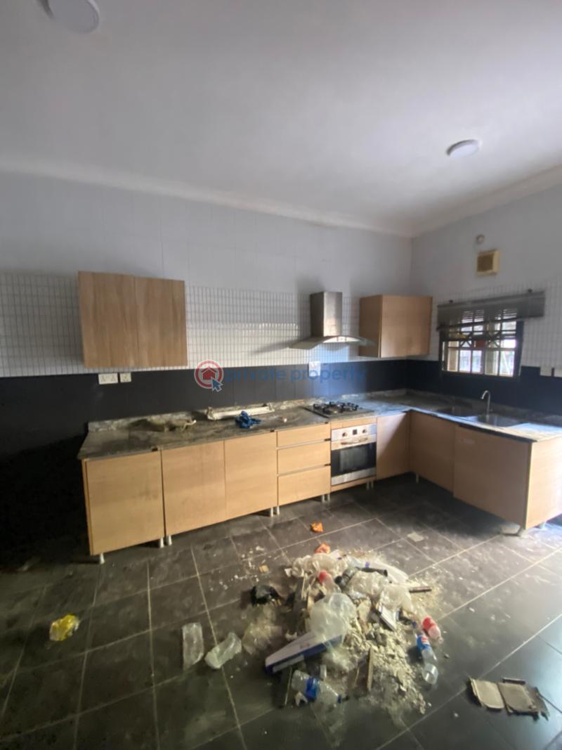 4 bedroom Terraced Duplex For Rent Dideolu Estate Oniru Victoria Island Lagos - 2