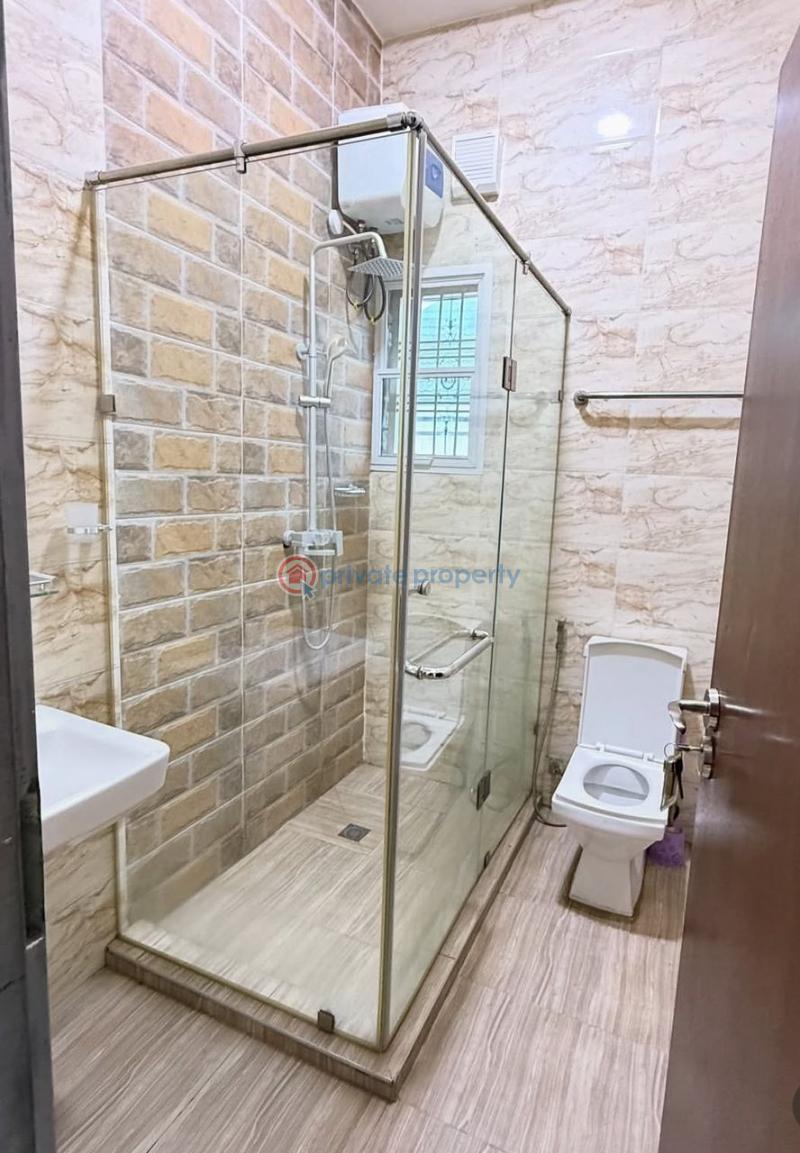 4 bedroom Townhouse For Rent Jahi District Jahi Abuja Phase 2  - 4