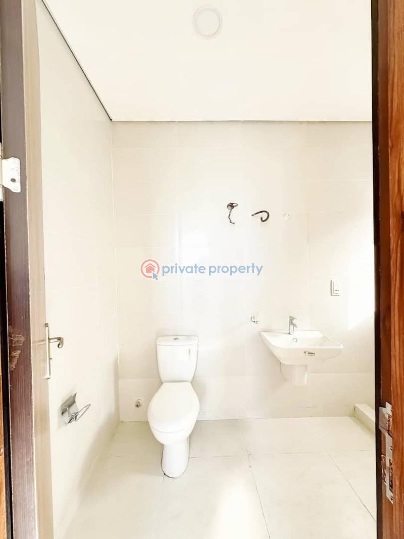 4 bedroom Semi detached Duplex For Sale Chevron Drive Lekki Lagos - 1