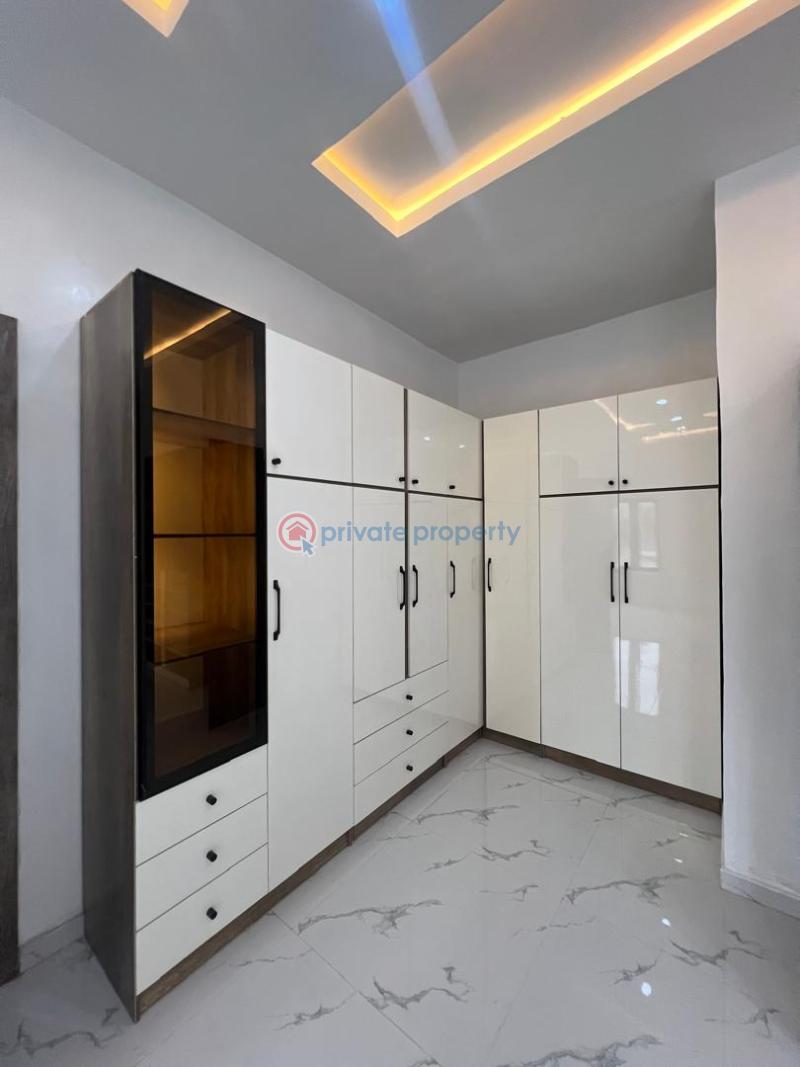4 bedroom Semi detached Duplex For Sale Victoria Island Lagos - 2
