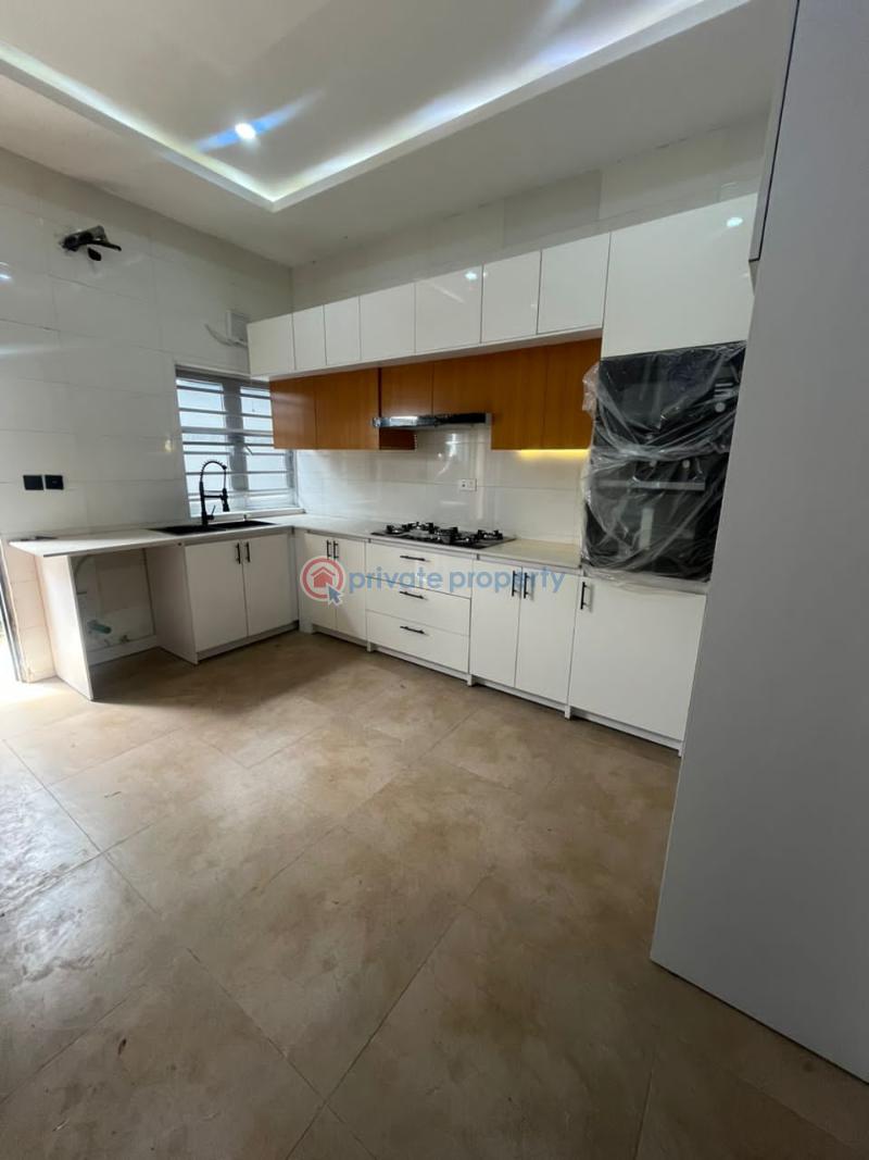 Serviced 4 bedroom terrace duplex with bq - 5 4 bedroom Terraced Duplex For Rent Ovation Terrace Off Mobil Road Ilaje Ajah Lagos - 5