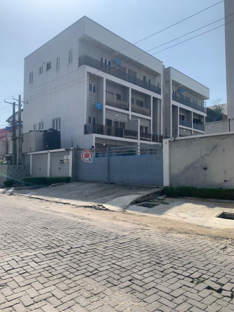 4 bedroom Terrace For Rent Off Admiralty Way Lekki Phase 1 Lagos - 0