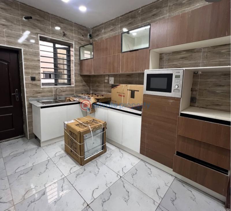 4 bedroom Terrace For Sale Chevron Drive Lekki Lagos - 3