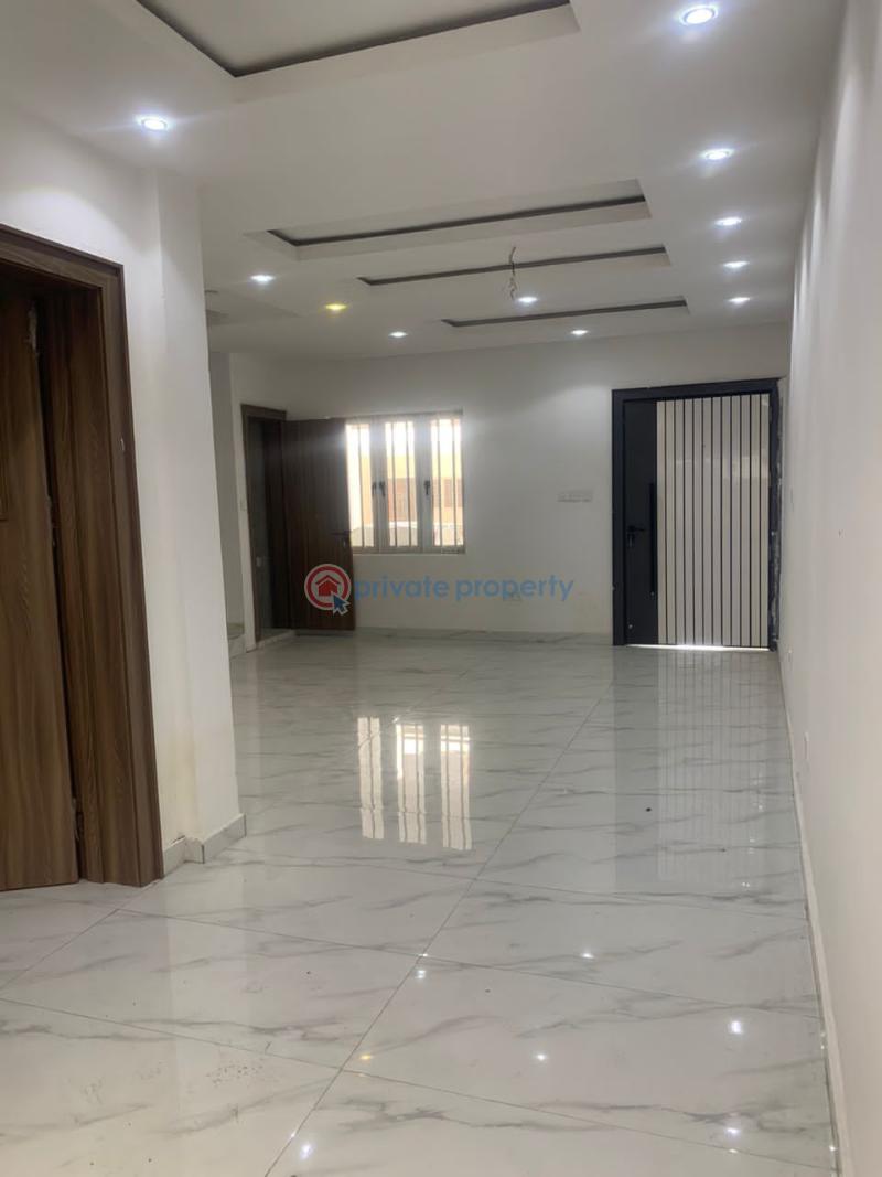 4 bedroom Terrace For Rent Off Admiralty Way Lekki Phase 1 Lagos - 1
