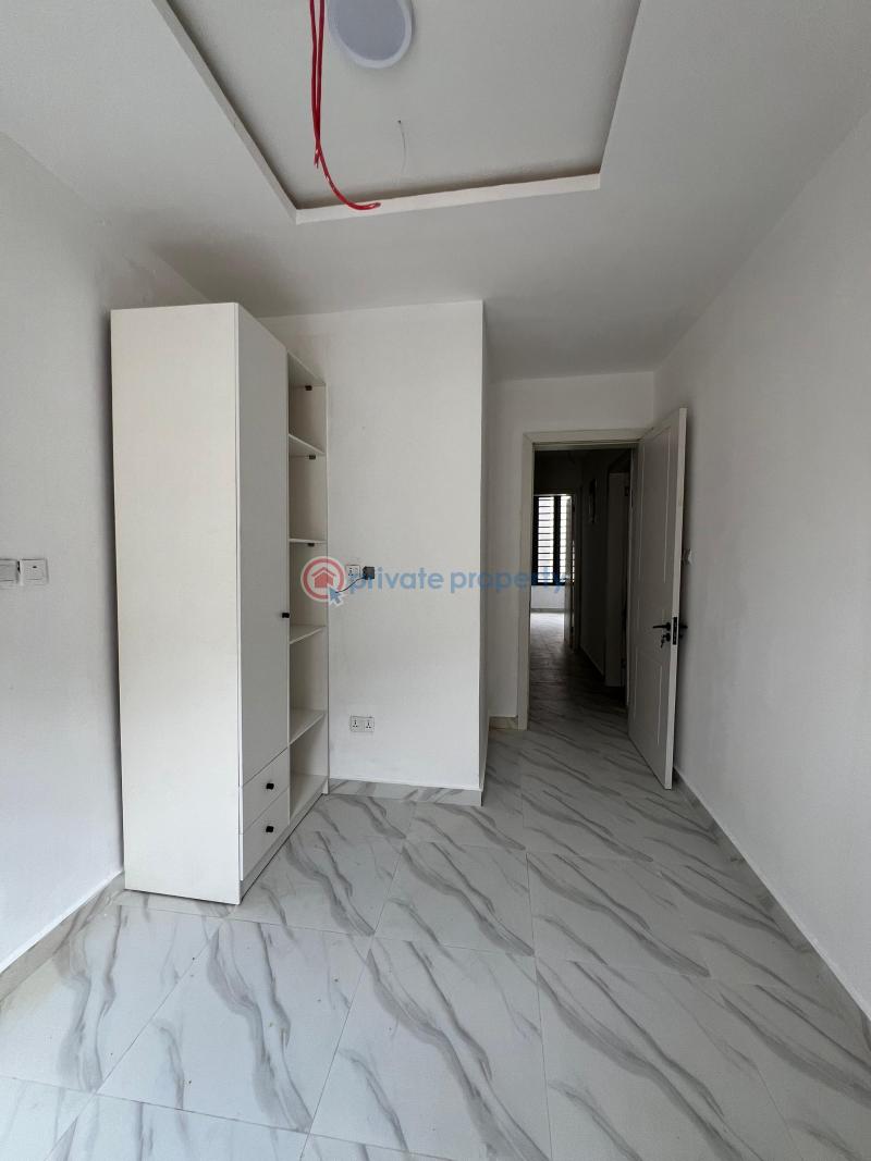 4 bedroom Terrace For Sale Ologolo Lekki Lagos - 7