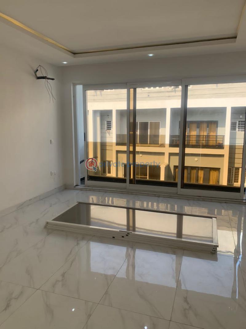 4 bedroom Terrace For Rent Off Admiralty Way Lekki Phase 1 Lagos - 12