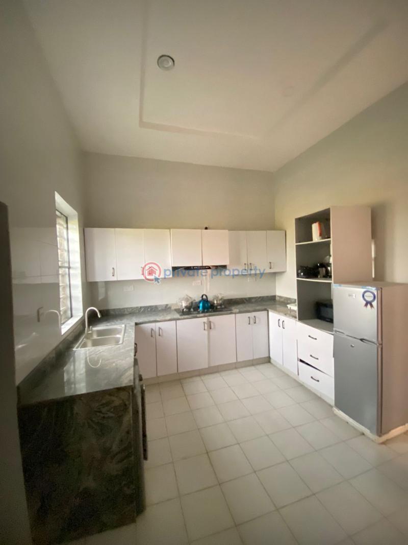 4 bedroom Detached Duplex For Sale Orchid Road Lafiaji Lekki Lagos - 7