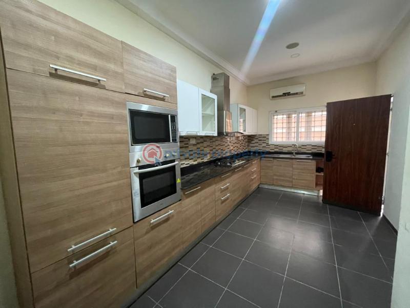 4 bedroom Flat & Apartment For Rent Lekki Phase 1 Lagos - 32