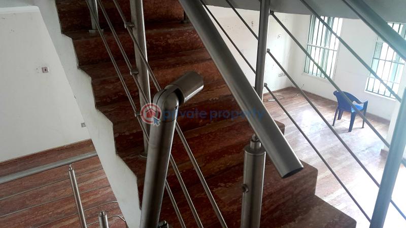Serviced 4 bedroom terraced duplex with bq - 18 4 bedroom Terraced Duplex For Sale Osapa Lekki Lagos - 18