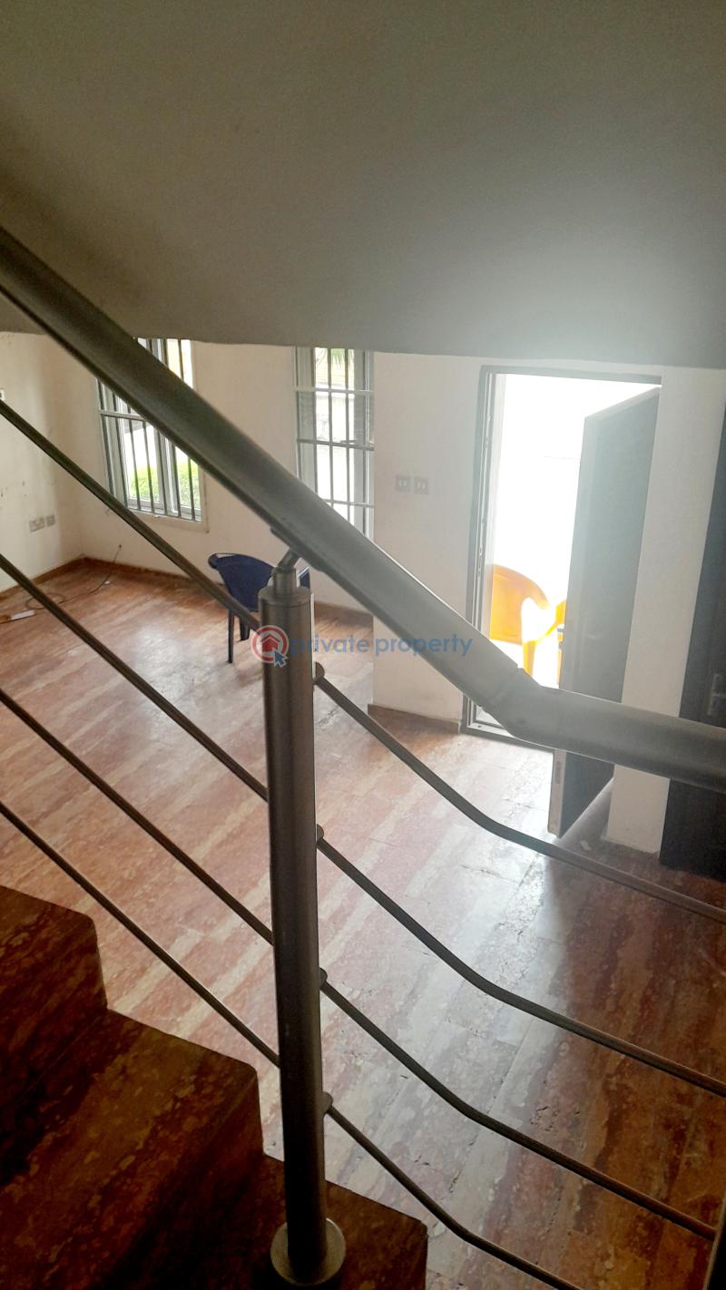 Serviced 4 bedroom terraced duplex with bq - 19 4 bedroom Terraced Duplex For Sale Osapa Lekki Lagos - 19