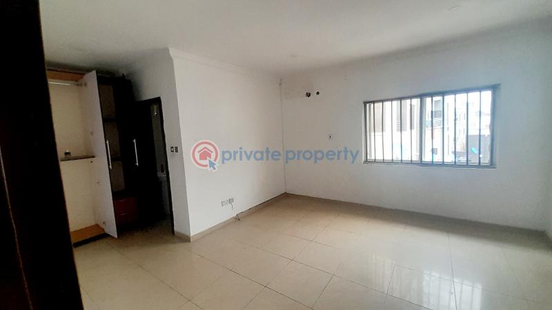 Serviced 4 bedroom terraced duplex with bq - 14 4 bedroom Terraced Duplex For Sale Osapa Lekki Lagos - 14