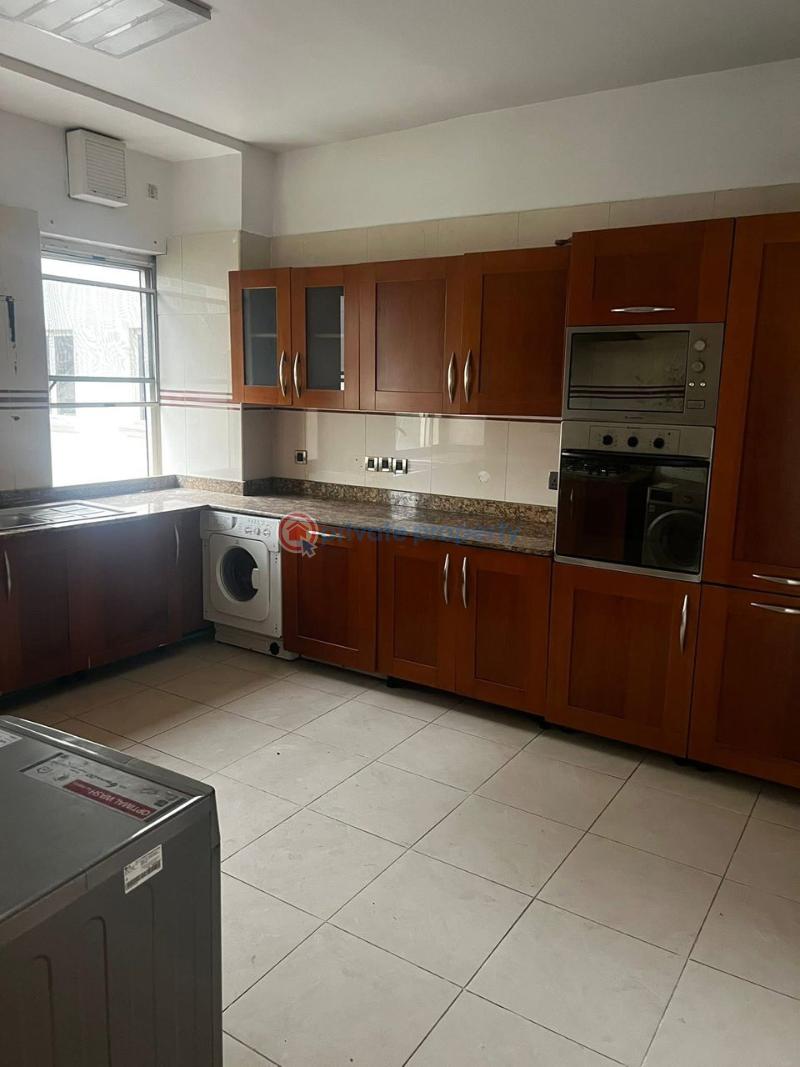 Serviced 4bdrm penthouse in a good location - 6 4 bedroom Penthouse For Rent Gerard Road Ikoyi Lagos - 6
