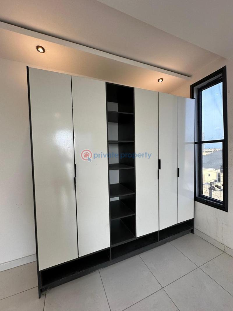 4 bedroom Maisonette For Rent Ologolo Lekki Lagos - 9