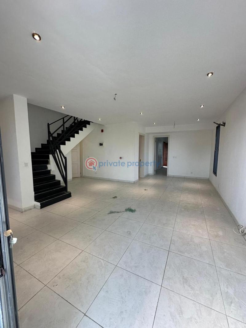 4 bedroom Maisonette For Rent Ologolo Lekki Lagos - 3
