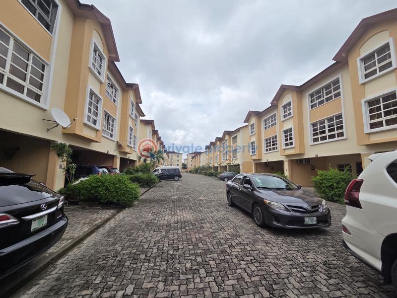 5 bedroom Terraced Duplex For Rent Bourdillon Court Chevron Drive Lekki Lagos - 40