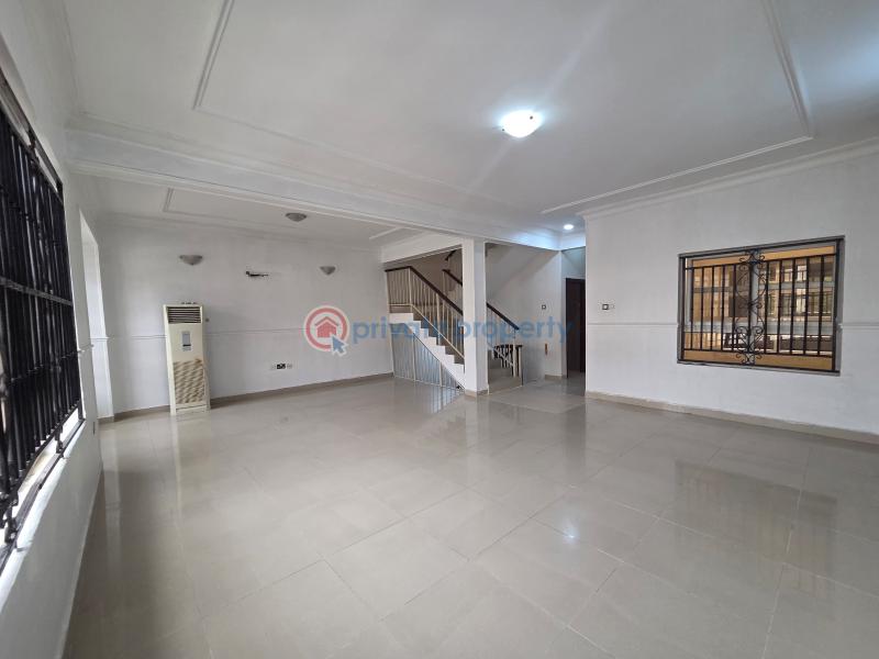 5 bedroom Terraced Duplex For Rent Bourdillon Court Chevron Drive Lekki Lagos - 11
